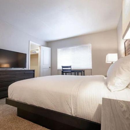Апартаменты Westshore South Tampa Apt Экстерьер фото